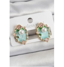 Pirinç Yeşil Mineli İnci Detaylı Sanatsal Portre Model Gold Renk Kadın Küpe - TJ-BKP10691