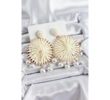 Krem Hasır Örgü Sarmal Model Sallantılı İnci Detaylı Gold Renk Kadın Küpe - TJ-BKP10694