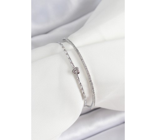 Pirinç Gümüş Renk Zirkon Taşlı Kalp Detaylı Kadın Bileklik - TJ-BB7062