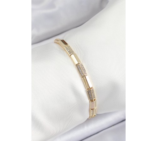 Pirinç Dikdörtgen Model Zirkon Taşlı Gold Renk VİP Seri Kadın Bileklik - TJ-BB7205