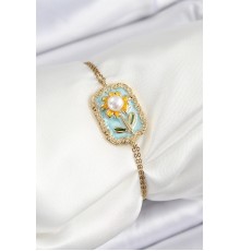 316L Çelik Zincir Turkuaz Mineli Sanatsal Portre İnci Detaylı Papatya Model Gold Renk Kadın Bileklik - TJ-BB7230