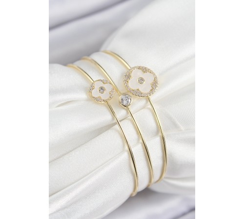 Pirinç Zirkon Taşlı Yonca Model Gold Renk Vip 3'lü Kadın Bileklik - TJ-BB7336