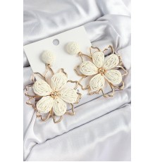 Pirinç Krem Çiçek Model Gold Renk Kadın Hasır Küpe - TJ-BKP10891