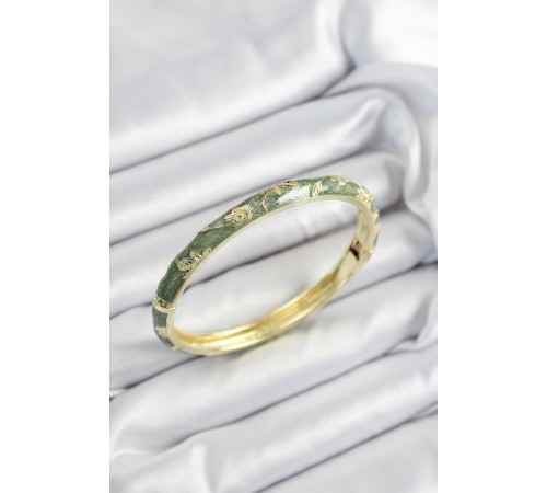 Mineli Pirinç Koyu Yeşil Çiçek Motifli Gold Renk Kadın Kelepçe - TJ-BB7445