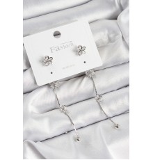 Pirinç Zirkon Taşlı Sallantılı Çiçek Model Gümüş Renk 925 Ayar Gümüş Çivi Kadın Küpe - TJ-BKP10967