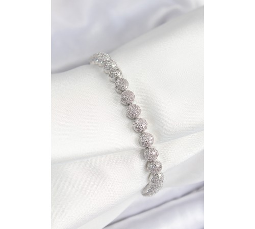 Pirinç Zirkon Taşlı Yarım Topcuk Model Gümüş Renk VIP Seri Kadın Bileklik - TJ-BB7507