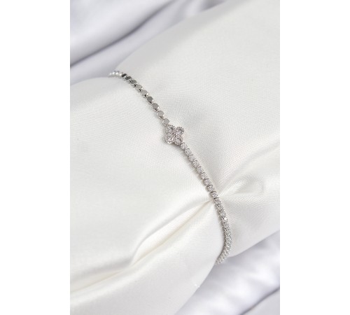 Pirinç Zirkon Taşlı Yonca Model Ezme Zincir Gümüş Renk Kadın Bileklik - TJ-BB7592