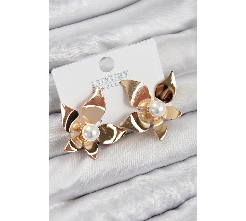 Pirinç İnci Detaylı Çiçek Model Gold Renk Kadın Küpe - TJ-BKP11031