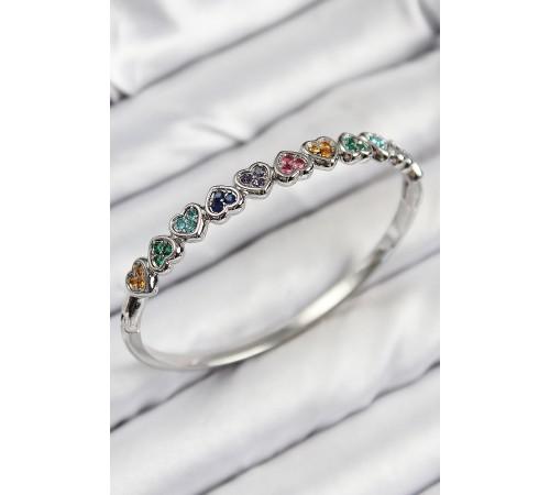 Pirinç Renkli Zirkon Taşlı Sıralı Kalp Model Gümüş Renk Kadın Kelepçe - TJ-BB7677