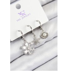 Pirinç Zirkon Taşlı 3'lü Çiçek Ve İstiridye Model Gümüş Renk Kadın Küpe - TJ-BKP11129