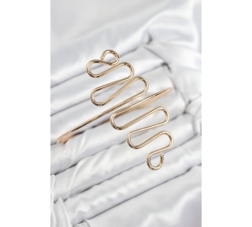 Pirinç Kıvrımlı Model Gold Renk Kadın Pazu Bileklik - TJ-BB7795