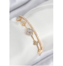 Pirinç Zirkon Taşlı Yonca Model Gold Renk Kadın Bileklik - TJ-BB7885