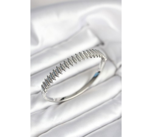 Gümüş Renk Zirkon Taşlı Pirinç Kadın Kelepçe - TJ-BB8020