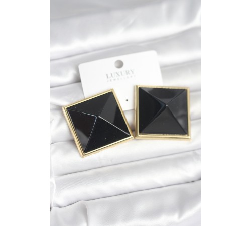 Pirinç Gold Renk Siyah Piramit Model Kadın Küpe - TJ-BKP11385