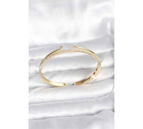 Pirinç Gold Renk Zirkon Taşlı Çivi Model Kadın Kelepçe Bileklik - TJ-BB8090