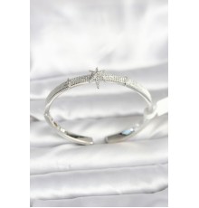 Pirinç Gümüş Renk Kutup Yıldızı Model Kadın Kelepçe Bileklik - TJ-BB8092