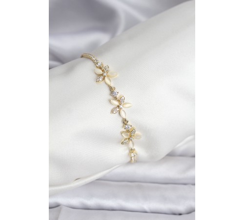 Çiçek Model Zirkon Taşlı Gold Renk Pirinç Su Yolu Kadın Bileklik - TJ-BB8112
