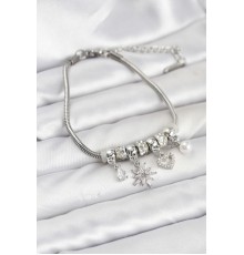 Pirinç Gümüş Renk Kutup Yıldızı ve Kalp Charmlı Kadın Bileklik - TJ-BB8180