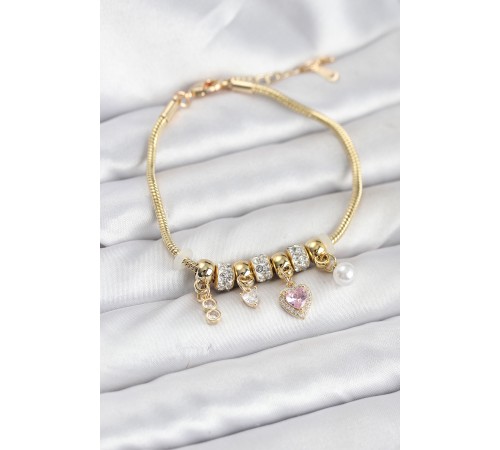 Pirinç Gold Renk Pembe Kalp Charmlı Kadın Bileklik - TJ-BB8191