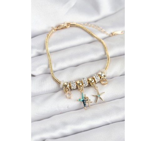 Pirinç Gold Renk Yıldız Model Charmlı Kadın Bileklik - TJ-BB8201