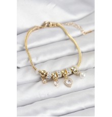 Pirinç Gold Renk Kalp Charmlı Kadın Bileklik - TJ-BB8209