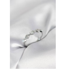 Gümüş Renk Minimal Kalp Model Zirkon Taşlı Pirinç Kadın Yüzük - TJ-BYK4061