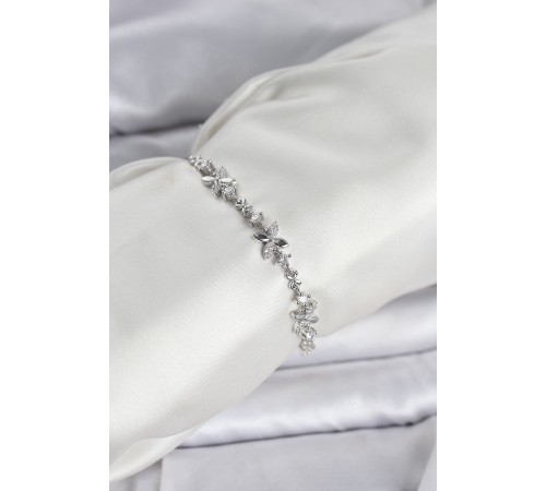 Gümüş Renk Yonca Model Zirkon Taşlı Asansörlü Kadın Bileklik - TJ-BB8333