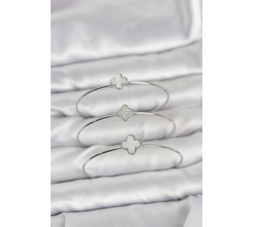 Gümüş Renk Yonca Model Zirkon Taşlı 3'lü Kadın Bileklik Kombini - TJ-BB8344