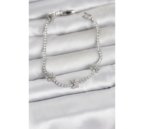 Pirinç Gümüş Renk Çiçek Model Zirkon Taşlı Su Yolu Kadın Bileklik - TJ-BB8380