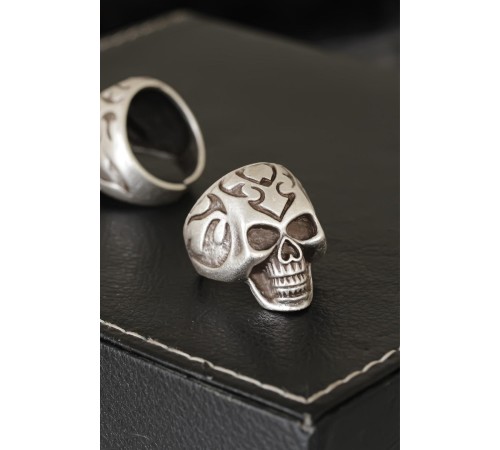 Kuru Kafa Tasarımlı Eskitme Gümüş Desenli Ayarlamalı Model Erkek Yüzük - TJ-EY209