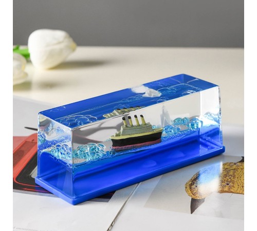 Batmayan Aşk Gemisi