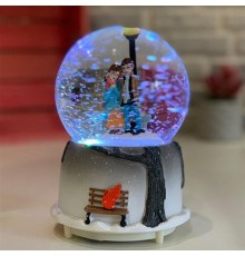 Orta Boy Sokak Lambalı Sevimli Çiftler Kar Küresi