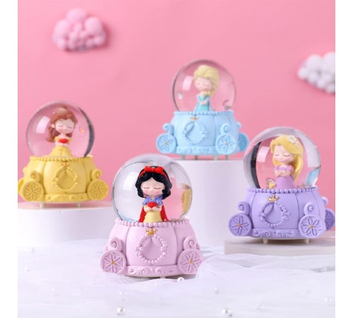 Sevimli Prenses Tasarımlı Işıklı Mini Kar Küresi