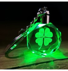 Yonca Tasarımlı Renk Değiştiren Anahtarlık