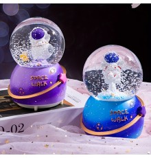 Orta Boy Astronot Tasarımlı Kar Küresi 1 Adet