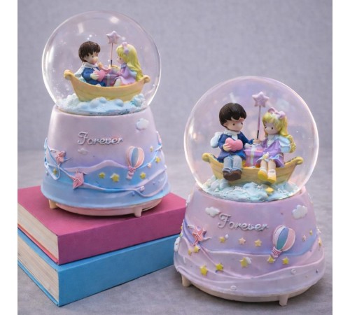 Forever Yazılı Romantik Çift Figürlü Işıklı Büyük Kar Küresi