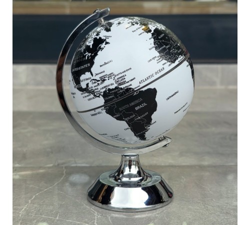 Metal Ayaklı Dünya Küresi