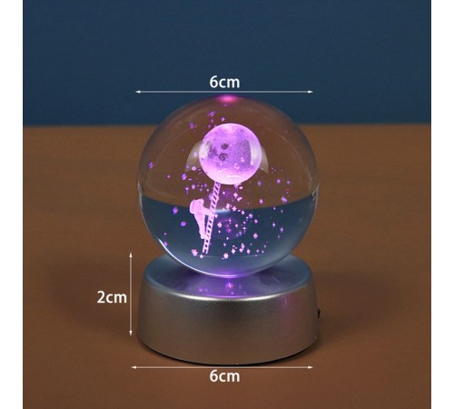 Astronot Tasarımlı Işıklı Cam Küre