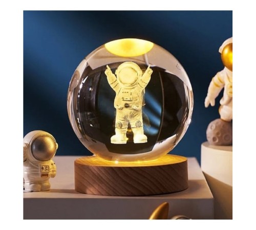 Astronot Tasarımlı Işıklı Cam Küre Cap 6 Cm Kod 52