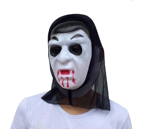 Kanlı Vampir Maskesi