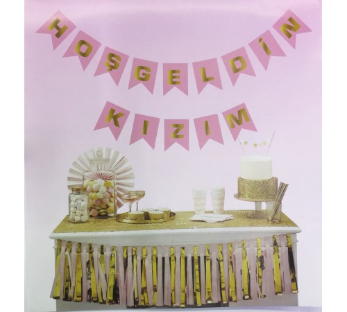 Pembe Üzeri Gold Hoşgeldin Kızım Flama