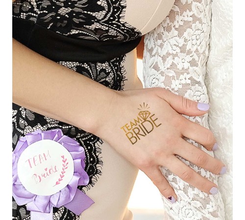 Tekli Bride Tattoo Model 5 - Altın Yaldız - 5,5 cm x 5,5 cm - Geçici Dövme