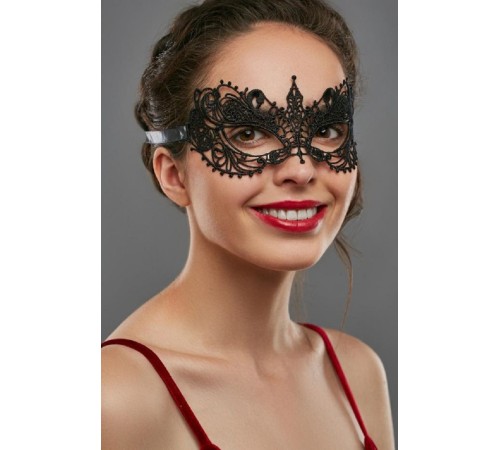 Siyah Renk Ortası Sivri Model Dantel Parti Balo Maskesi Model 3