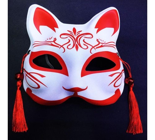 Kırmızı Püsküllü Boncuklu Beyaz Üzeri Kırmızı Renk Plastik Kedi Maskesi Model 2