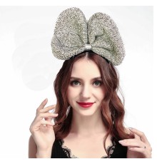 Metalize Parlak Pullu Fiyonk Kurdele Parti Tacı Gümüş Renk 25x17 cm