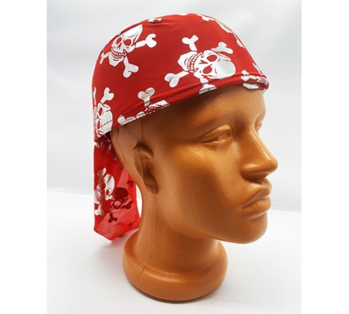 Kırmızı Renk Gümüş Kuru Kafa Baskılı Tas Korsan Şapkası