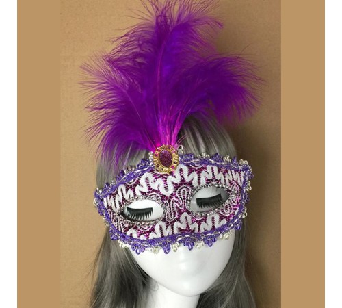 Mor Dantel İşlemeli Mor Tüylü Balo Parti Maskesi 17x20 cm