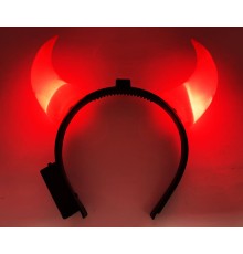 Led Işıklı Mega Boynuz Taç Kırmızı Renk 20x20 cm