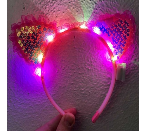 Kenarları Dantelli Fuşya Pullu Payetli Led Işıklı Kedi Kulak Taç 17x19 cm