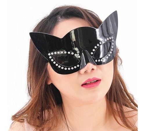 Siyah Renk Siyah Camlı Kedi Şekilli Parti Gözlüğü 20x11 cm